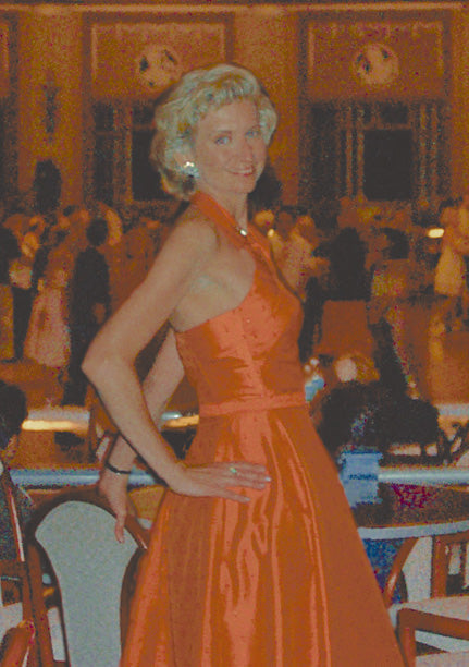 15% off 1953 Evening Gown E50-950815