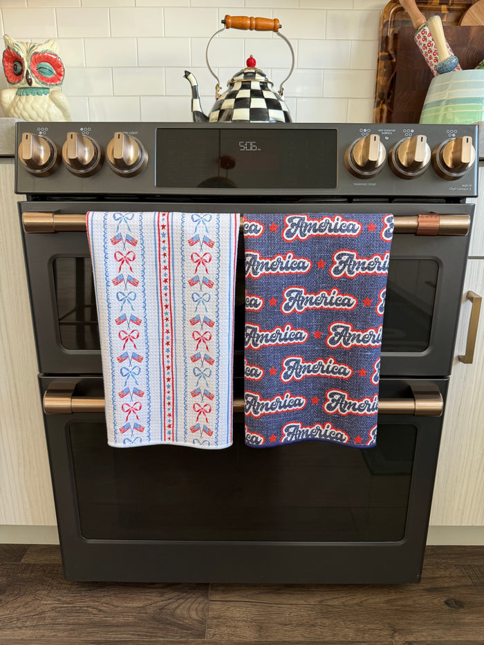 American Honey: Double-Sided Hand Towel