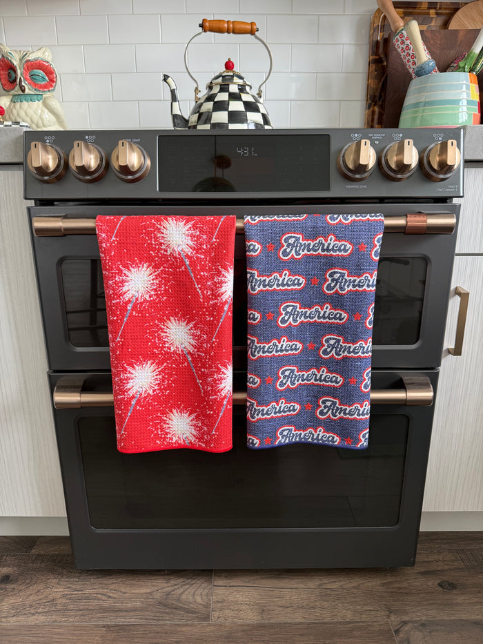 American Honey: Double-Sided Hand Towel