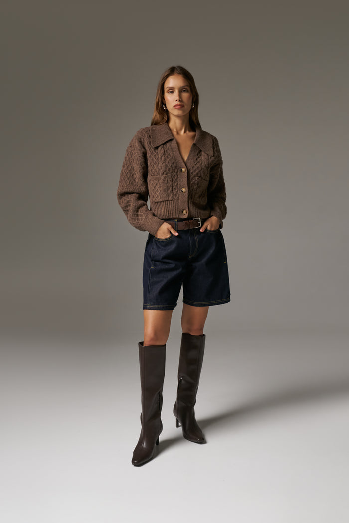 CABLE KNIT CARDIGAN - BROWN