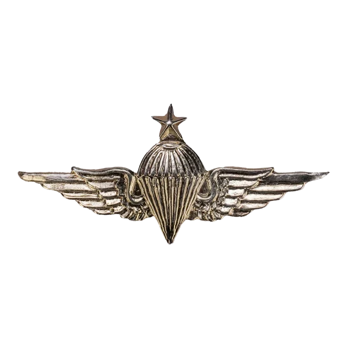 Egyptian Army 3rd Class Parachute Wings Badge - Army & Outdoors - Flags, Badges & Insignia
