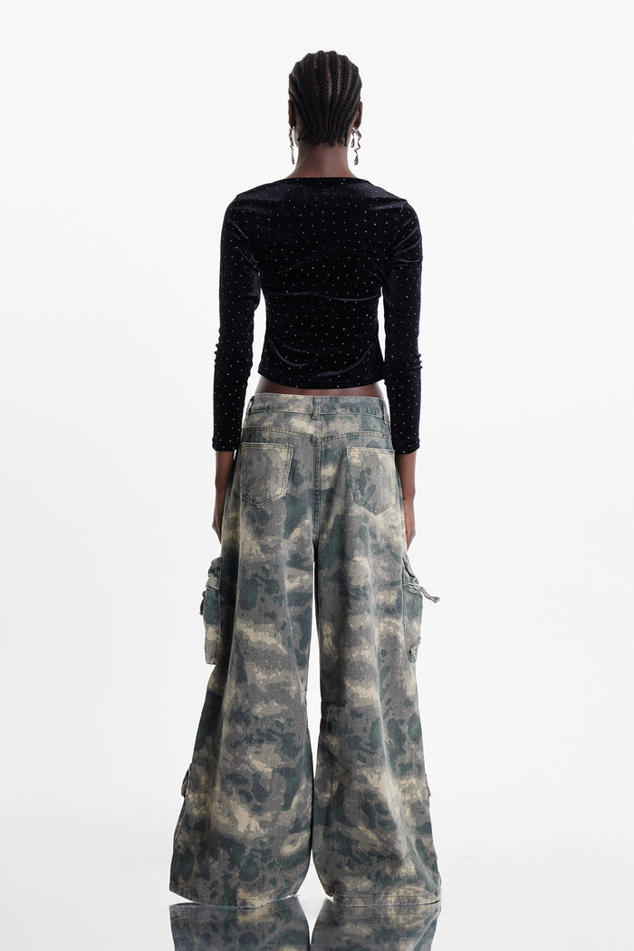 Elay Camouflage Print Cargo Jeans