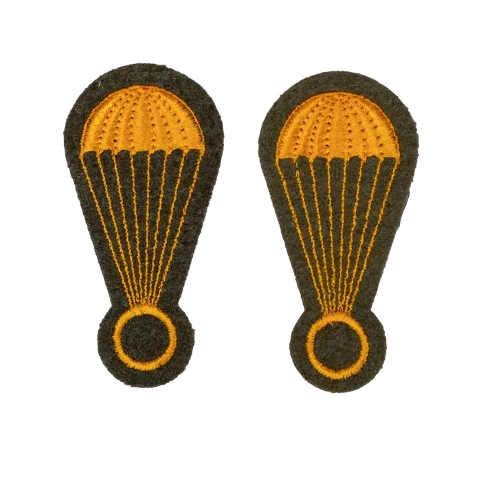 Italian Army Paratrooper Qualification Patches - Italian Army Surplus - Flags, Badges & Insignia