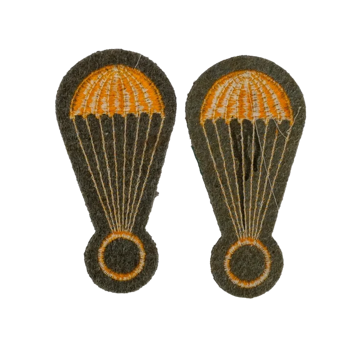 Italian Army Paratrooper Qualification Patches - Italian Army Surplus - Flags, Badges & Insignia