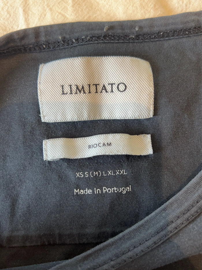 Limitato-t-shirt