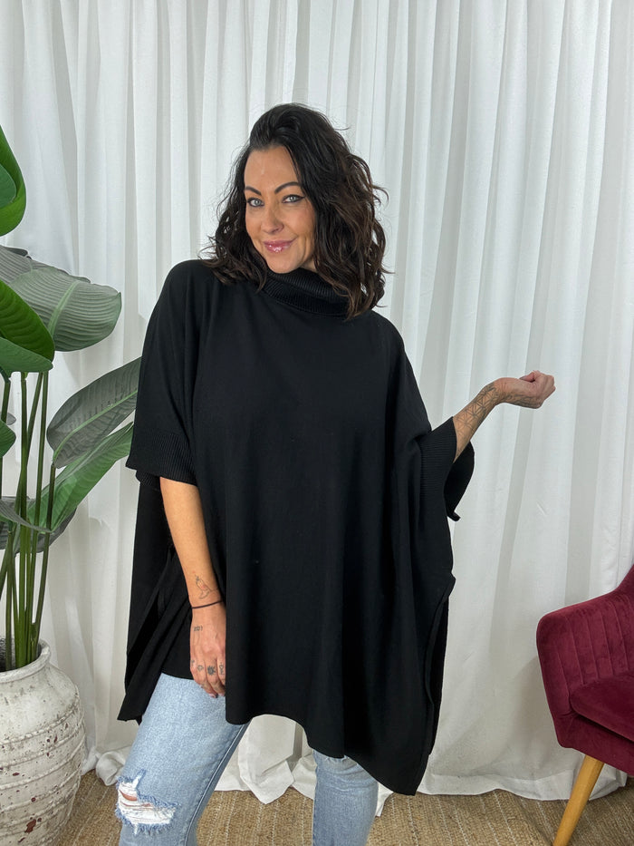 Main Poncho (EOFY SALE)