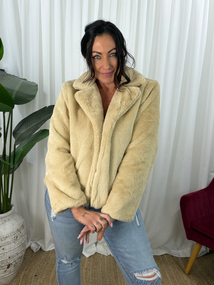 XL (18) / Beige