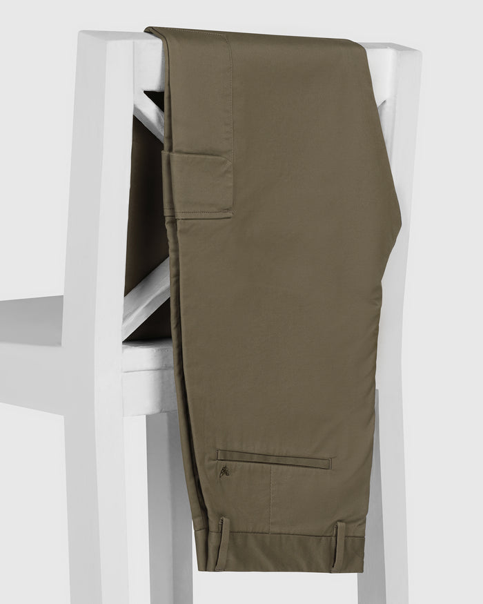 Sneaker Fit Casual Khaki Solid Khakis - Lite