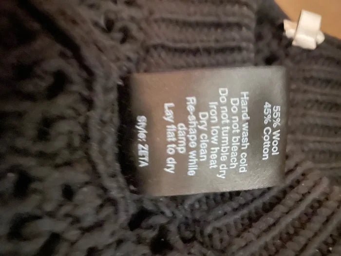 Stylein-ulltröja NWOT