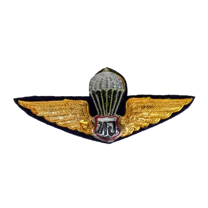 Thai Air Force Paratrooper Wings badge - Army & Outdoors - Flags, Badges & Insignia