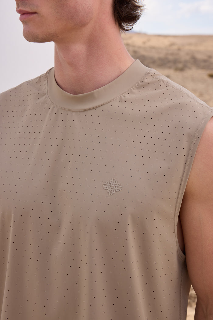 TRAINING VEST - SAND