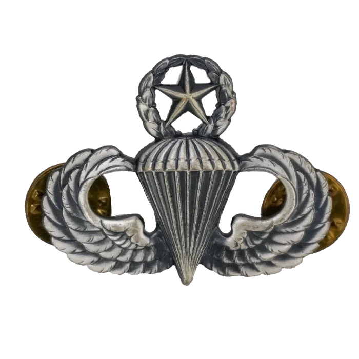 US Army Master Parachute Jump Wings Badge - US Army Surplus - Flags, Badges & Insignia