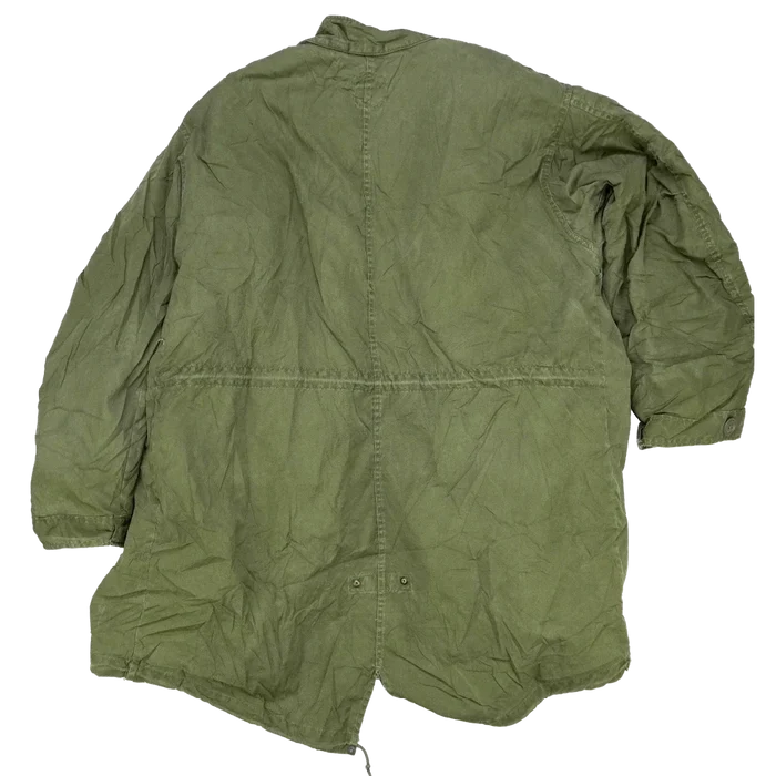 USGI Extreme Cold Weather Fishtail Parka with Liner - Medium - US Army Surplus - Parkas