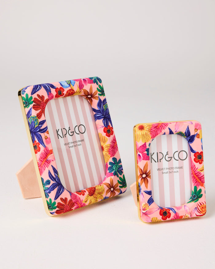 Wild Flowers In Bloom Oval Velvet Photo Frame