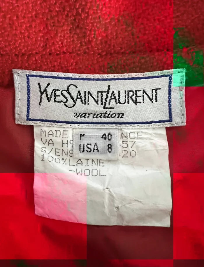 Yves Saint Laurent-ullkjol